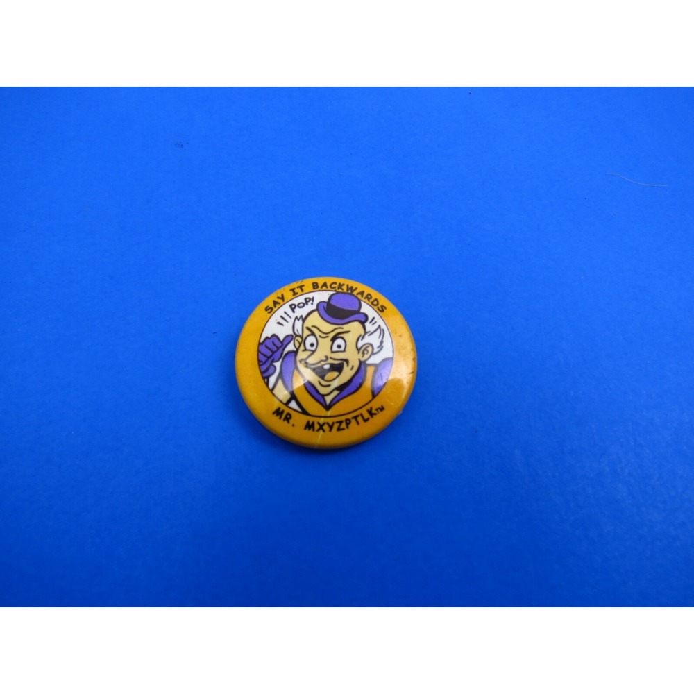 Say it backwards Mr. Mxyzptlk (2000) DC Comics Character Pin-Back Button